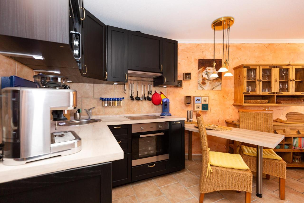 Lord Nelson 107 Apartment Куксхавен Екстериор снимка